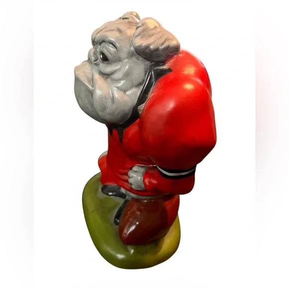 VINTAGE 1960's CHALKWARE GEORGIABULL DOG Statue.